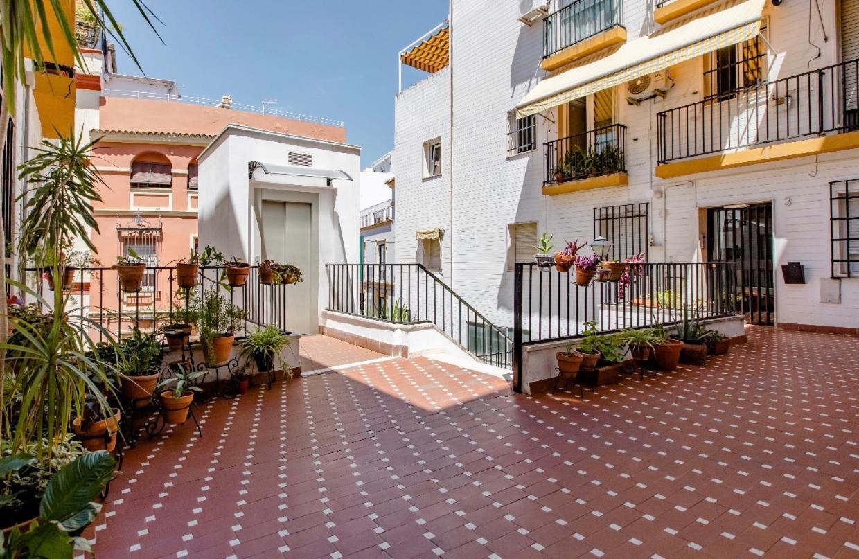 Habitacion Privada Centro Historico Sevilla Bagian luar foto